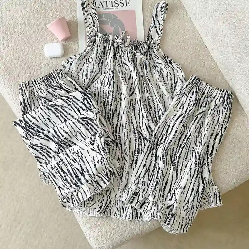 ست سه تکه راحتی زنانه موسلین Zebra؛ تاپ، شلوار و شورتک