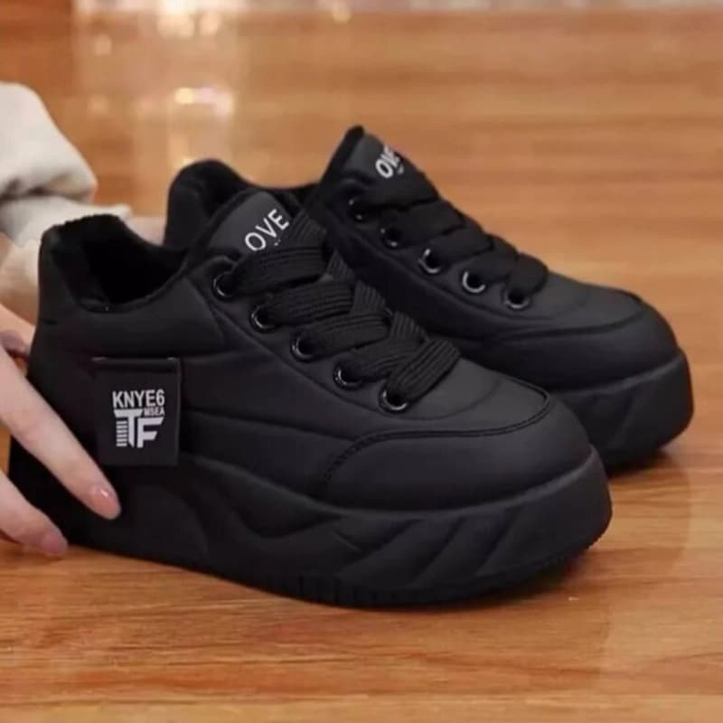کتونی راحتی زنانه لژدار مدل فشن لاو | women’s Love Platform Sneakers
