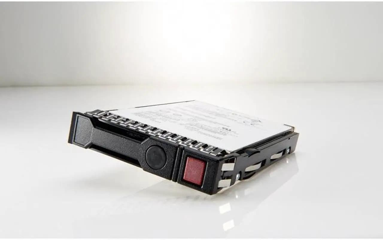 درایو سرور HPE 15.36TB 2.5 SAS 12G RI SC SSD P49742-001 — تصویر ۲