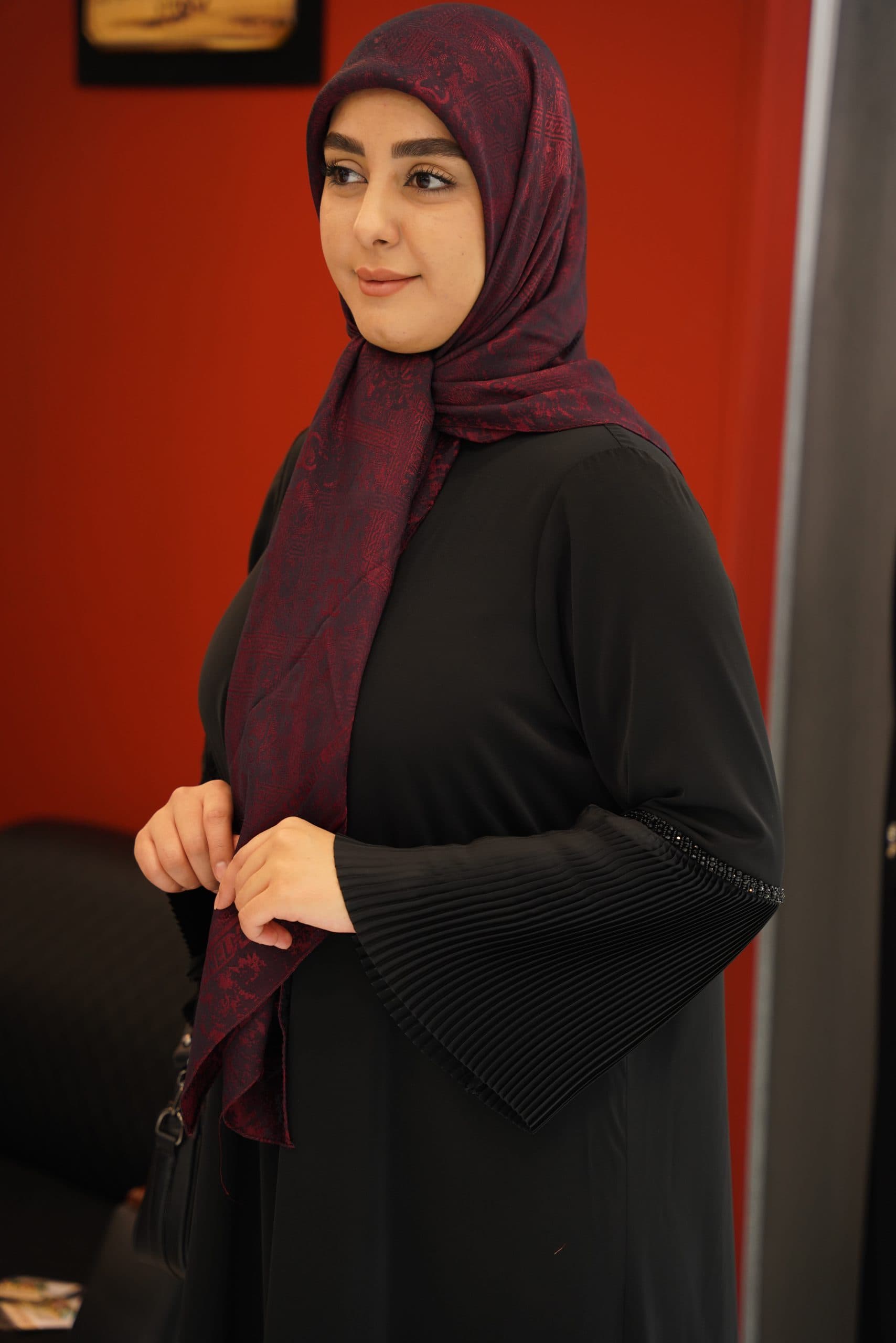 عبا مچ پیلیسه درسا — تصویر ۴