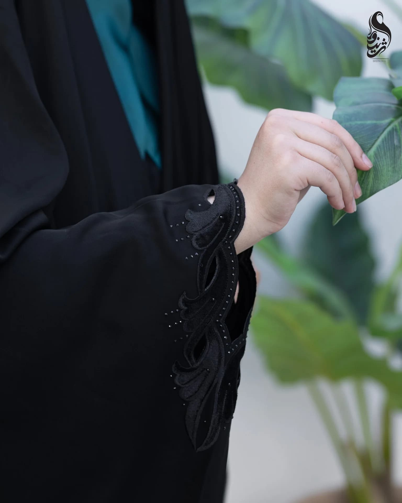 چادر گلدوزی مروارید — تصویر ۲