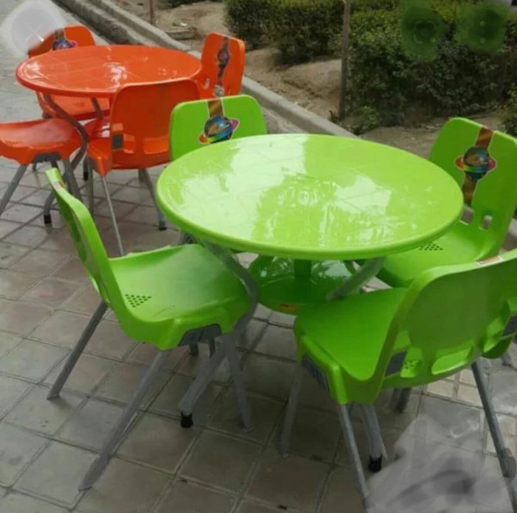 غذاخوری ناهارخوری پلاستیکی پایه فلزی تاشو نشکن — تصویر ۴