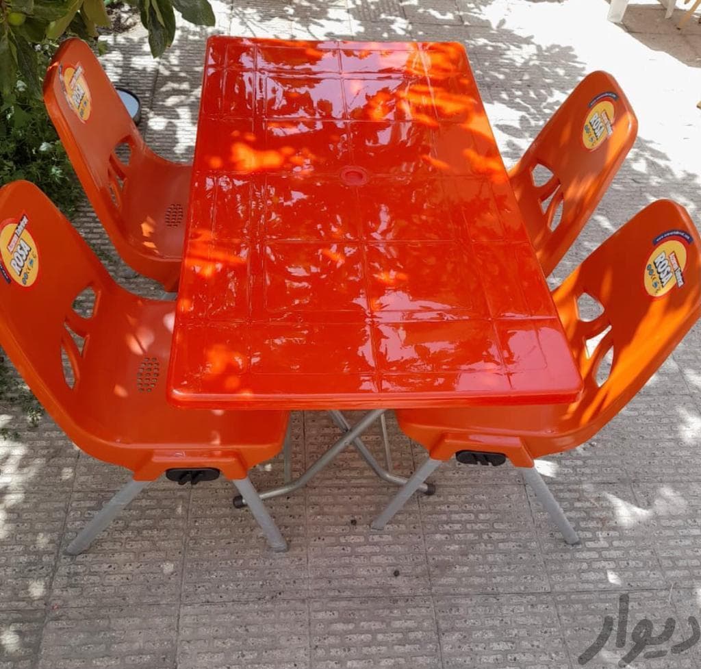 میز و صندلی تاشو پلاستیکی — تصویر ۵