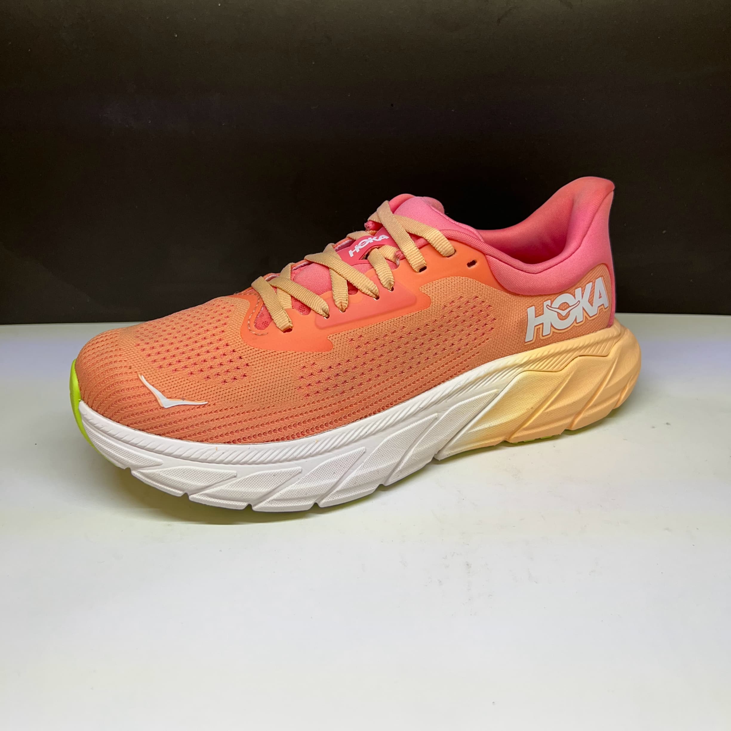 کتونی پیاده روی و دویدن زنانه اورجینال برند هوکا [PPYC-1147851] Hoka Arahi 7 ساخت ویتنام