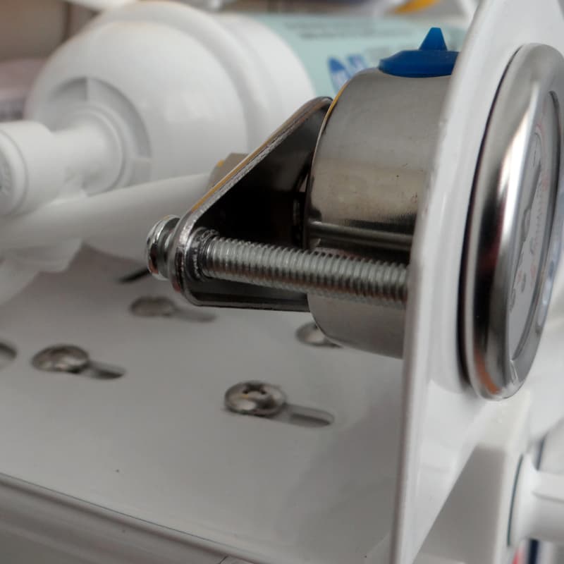 دستگاه تصفیه خانگی اولانسی مدل REVERSE OSMOSIS AT7200 — تصویر ۳