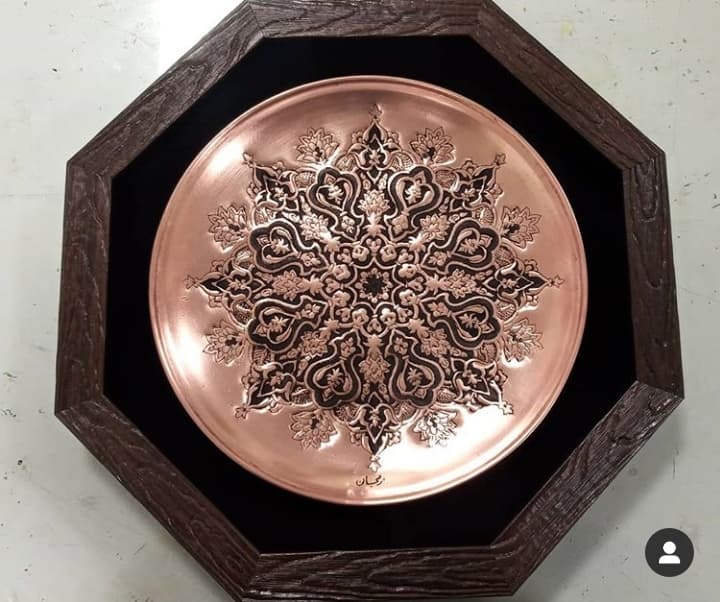 سینی قلمزنی مسی طرح اسلیمی کد 102151