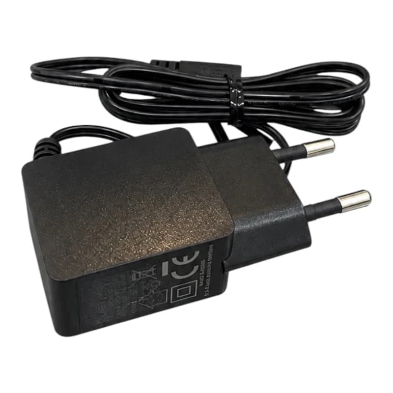 فشارسنج بازویی دیجیتال بلوئر U80NH با قابلیت اعلان صوتی فارسی، نمایشگر LCD، حافظه ۶۱ تا ۹۹ رکورد، ۲ پروفایل کاربر و آداپتور به همراه ۲ کاف و ۴ باتری قلمی AA — تصویر ۴
