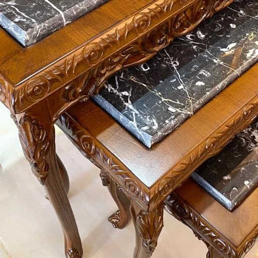 میز عسلی قهوه ای شیک منبت و سنگ — تصویر ۲