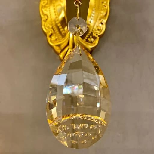 چراغ دیواری دکوراتیو طلایی — تصویر ۴