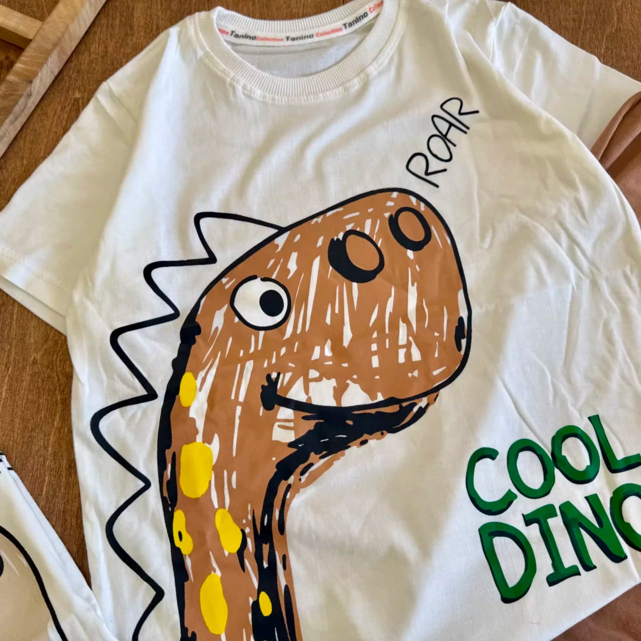 تیشرت شلوارک دایناسور COOL DINO سایز 50،55 کد 6684 — تصویر ۲