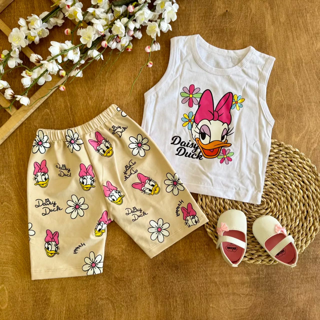 تاپ شلوارک اردک پاپیونی Daisy Duck سایز 35،40 کد 6686