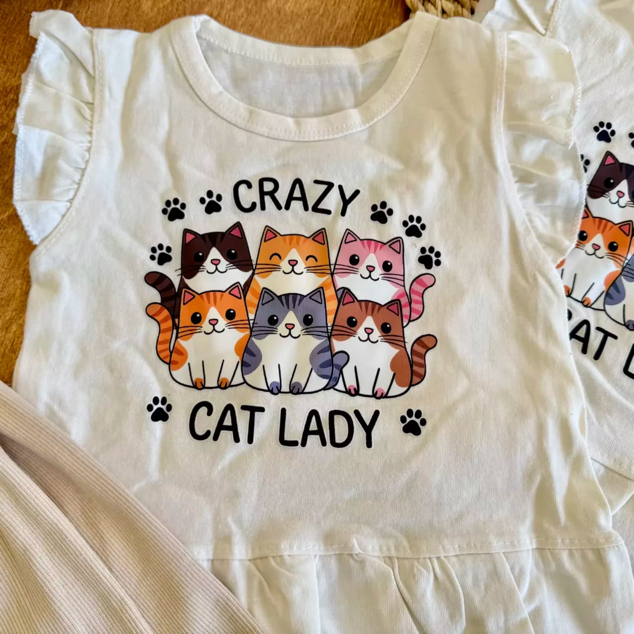 تاپ شلوارک چین دار 6 گربه CAT LADY سایز 35 تا 45 کد 6662 — تصویر ۲