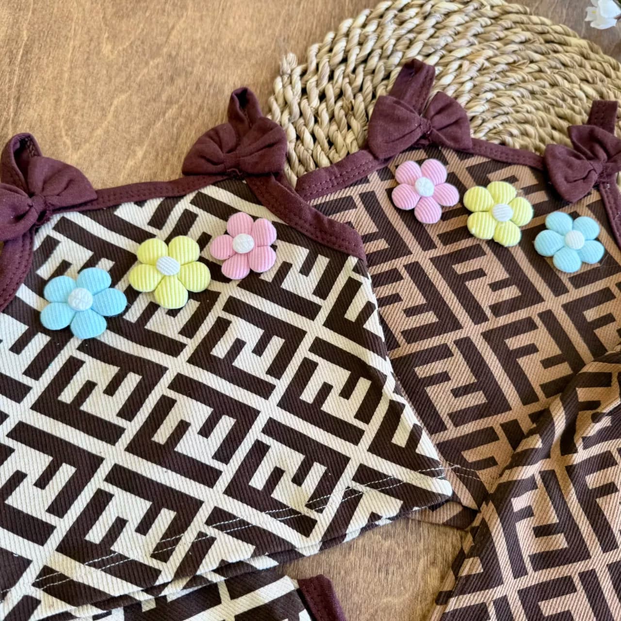 تاپ شلوارک 3 گل برجسته طرح F کد 6649 — تصویر ۲