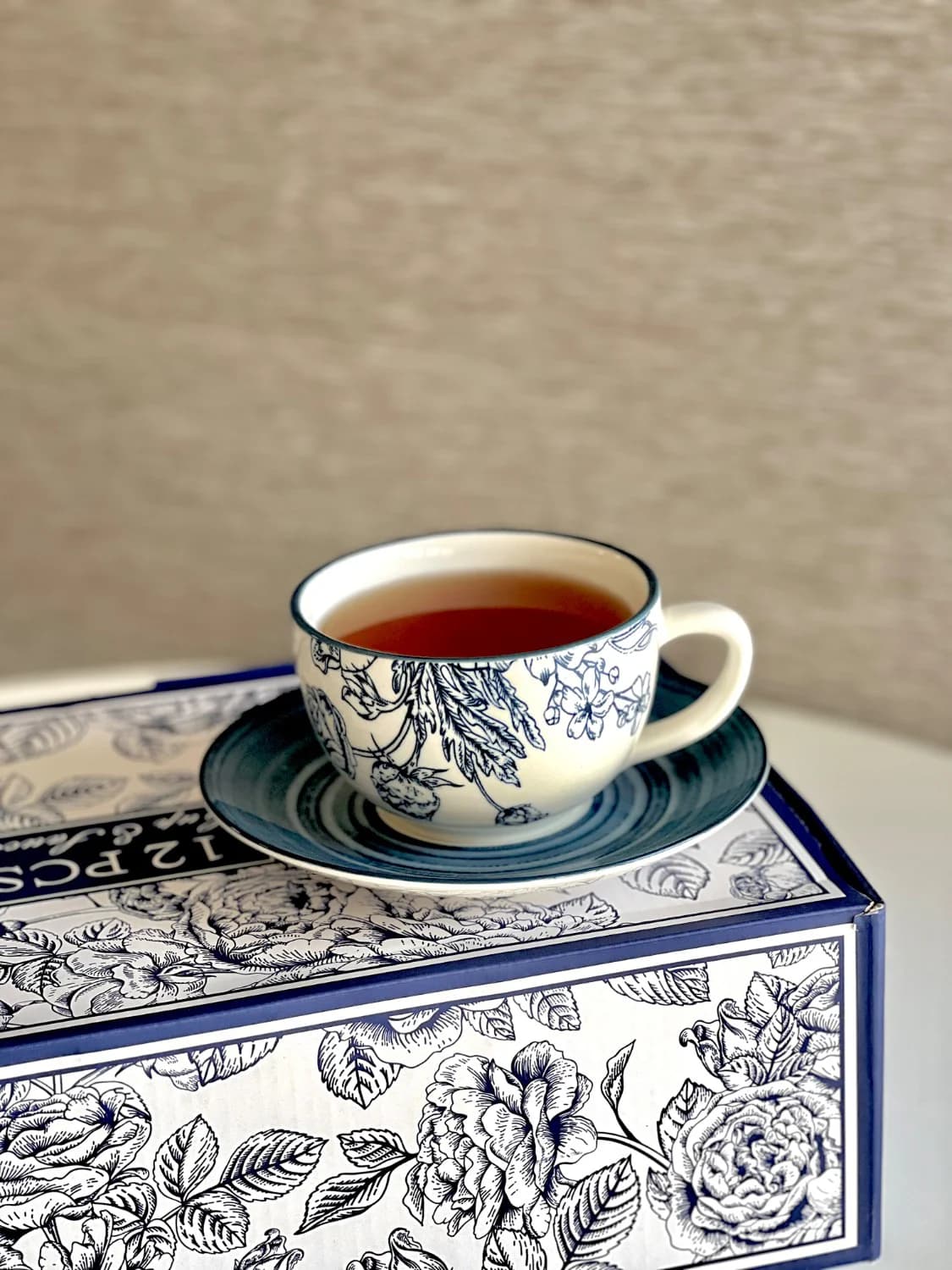 فنجان و نعلبکی چای خوری گل آبی GUPAN — تصویر ۲