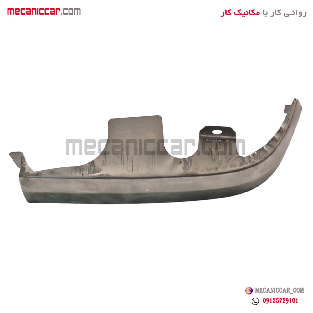 ابرویی زیر چراغ خطر عقب چپ پراید — تصویر ۵