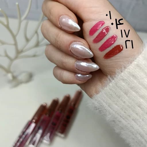 رژ لب مایع 24 ساعته — تصویر ۳