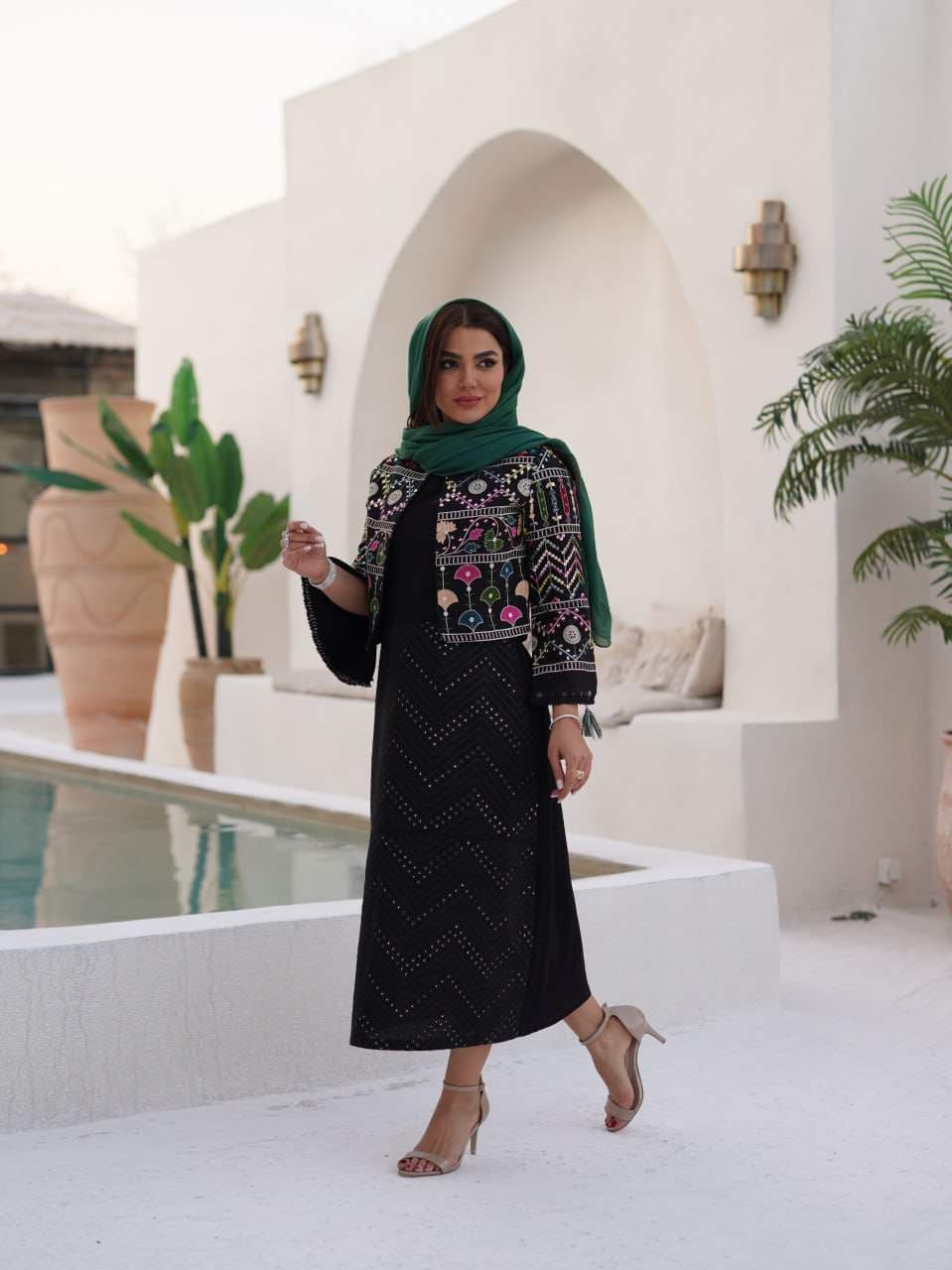 مانتو شیک و جذاب — تصویر ۴
