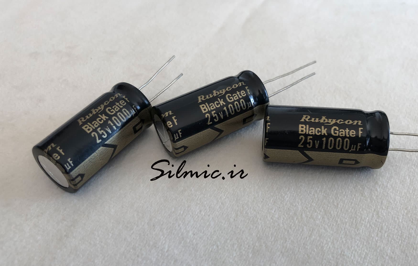 Rubycon Black Gate F Series 1000uf 25v Electrolytic Capacitor — تصویر ۳