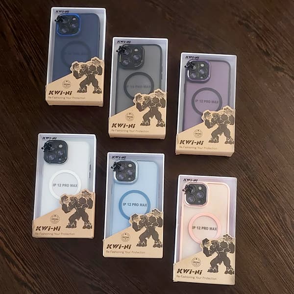 قاب پشت مات محافظ لنز دار مگ سیف دار Iphone 13 promax مدل KWI-NI — تصویر ۲