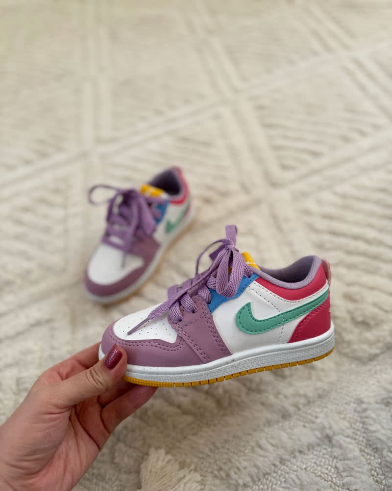 نایک رنگی 👟👓 — تصویر ۳