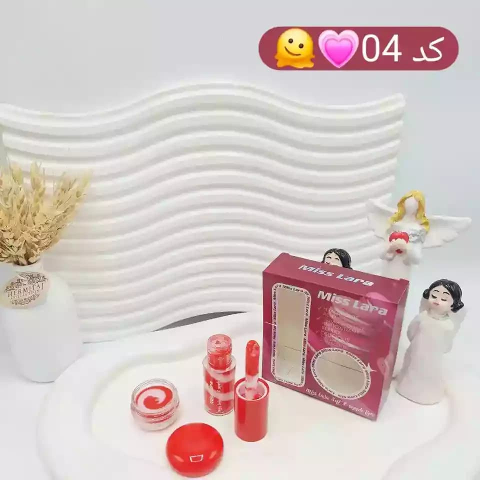 ست لیپ گلاس و بالم لب فانتزی میس لارا — تصویر ۳