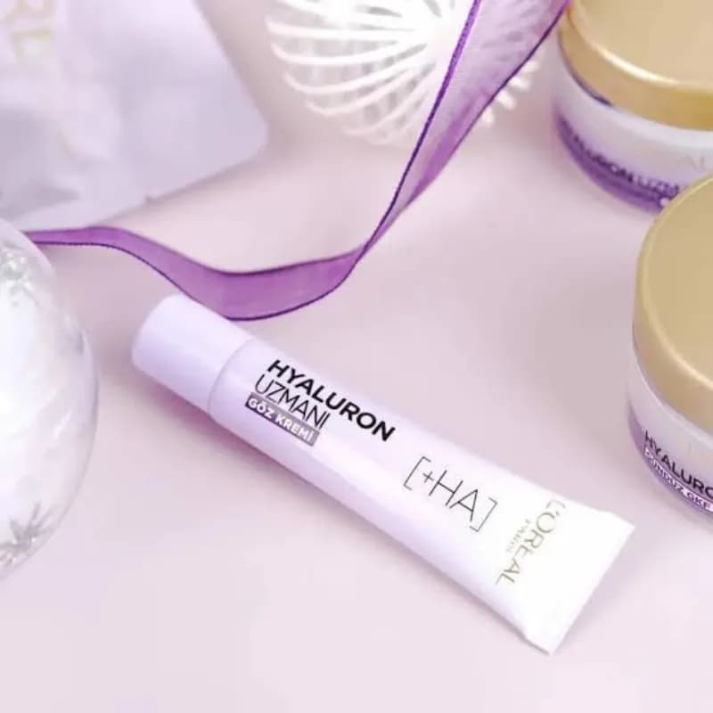 کرم دور چشم آبرسان و ضد چروک لورآل مدل Hyaluron Expert حجم 15 میلی لیتر — تصویر ۴