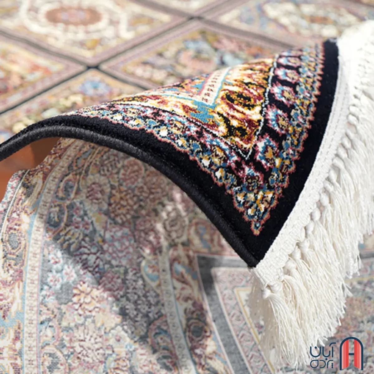 فرش کلکسیون کلاسیک کد N-125، رنگ سرمه ای چهارمتری — تصویر ۶