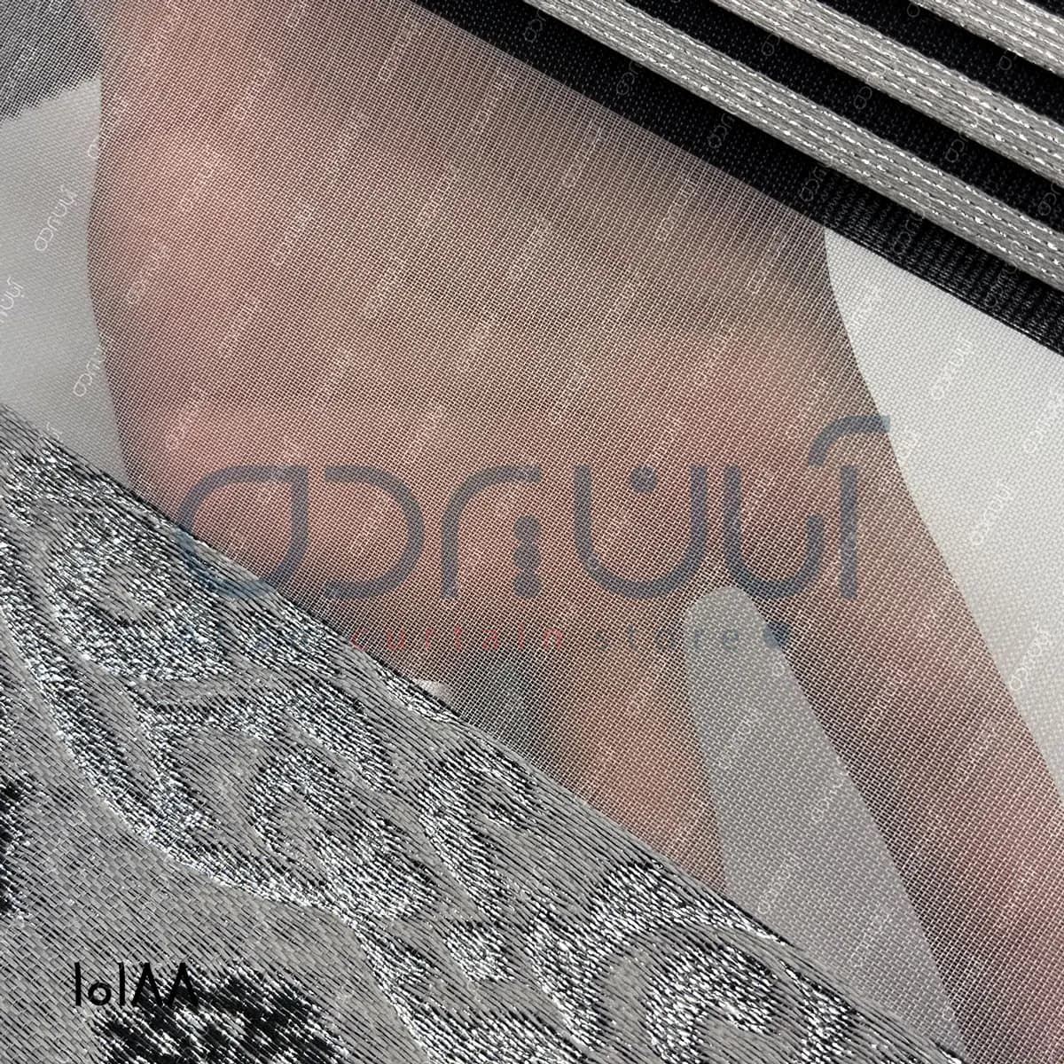 پرده زبرا پلیسه رنگ نقره ای و مشکی — تصویر ۴