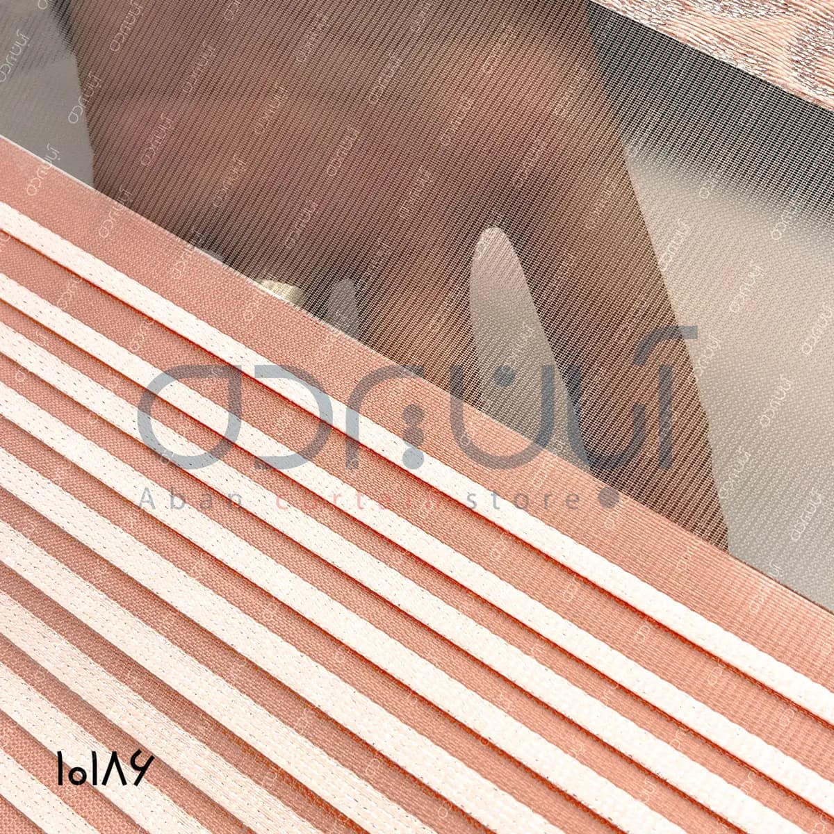پرده زبرا پلیسه صورتی و نقره ای — تصویر ۴