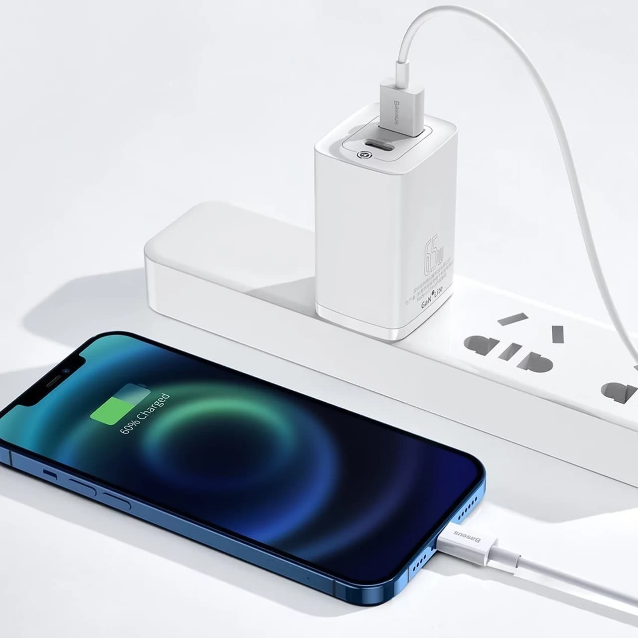 کابل تبدیل USB به لایتینیگ بیسوس مدل CALYS طول 1 متر توان 2.4 آمپر — تصویر ۵