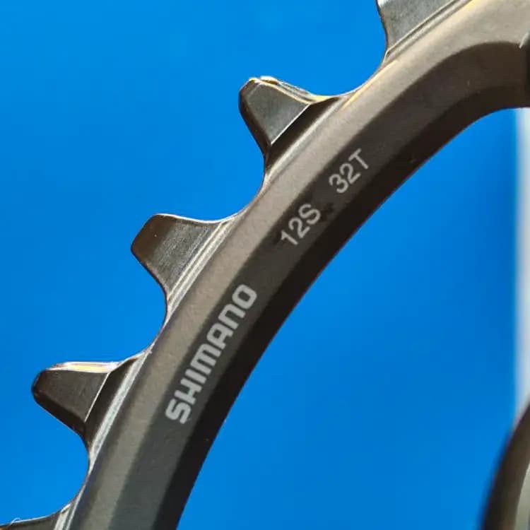 خرید طبق قامه Shimano DEORE FC-M6100-1 32T دوچرخه شیمانو دیور تک طبق 32 دندانه 12 سرعته بازو 175 میلیمتر / Shimano DEORE CRANK FC-M6100-1 Single Speed 32T 175mm / دوچرخه چند منظوره شهری کوهستان ا — تصویر ۲