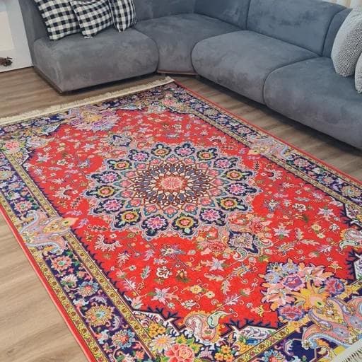 فرشینه مخمل هازان ترک طرح گل‌رخ سرخ u482(پس کرایه)