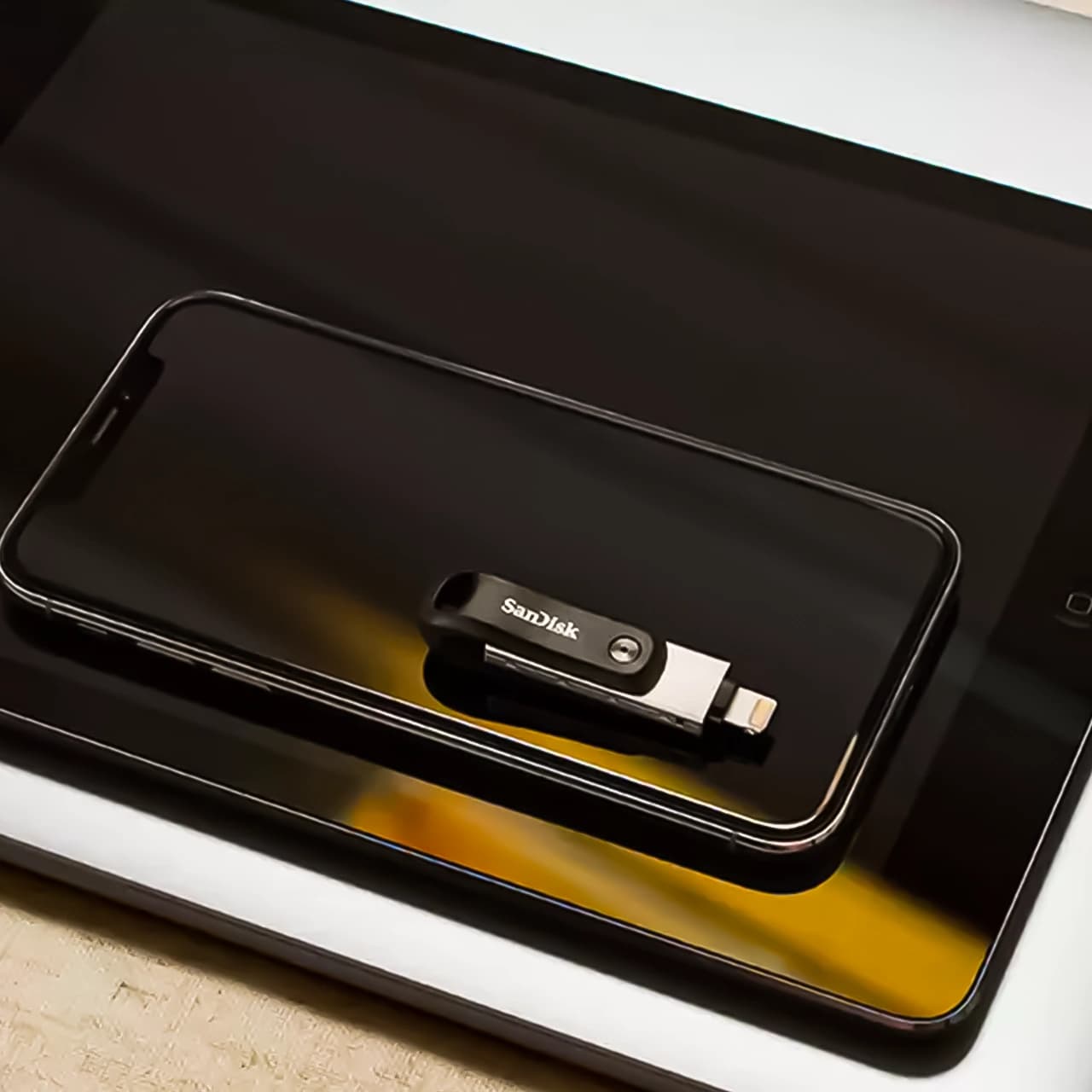 فلش مموری سن دیسک مدل iXpand Flash Drive Go ظرفیت 256 گیگابایت — تصویر ۶