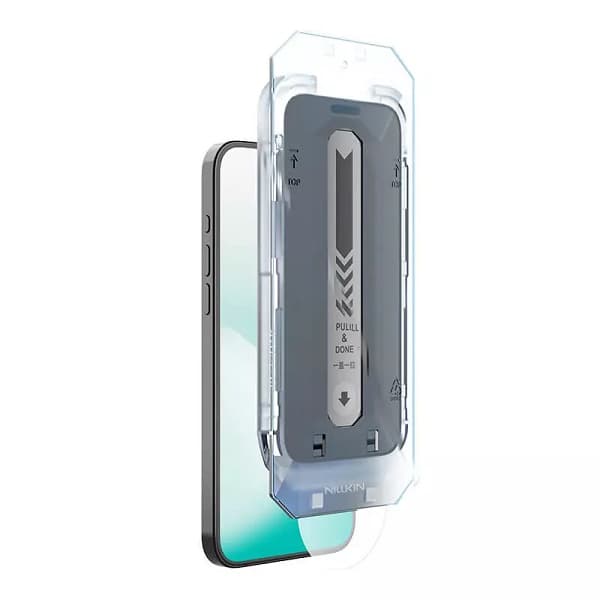 Nillkin Amazing Guardian Full privacy glass for iPhone 17 — تصویر ۴