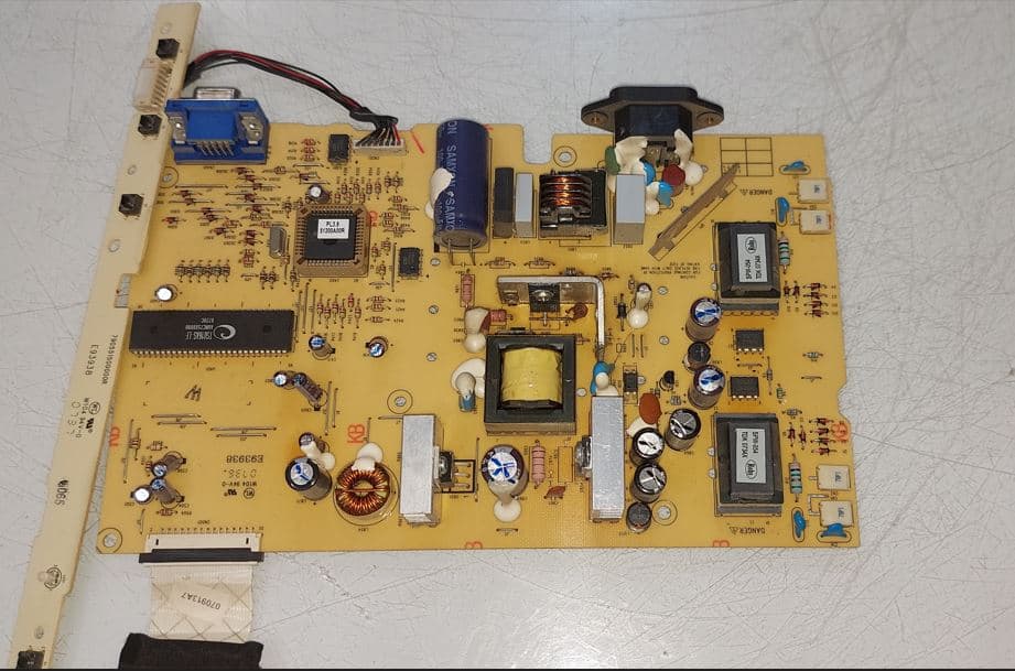 برد کارکرده مانیتور اچ پی مدل HP L1906