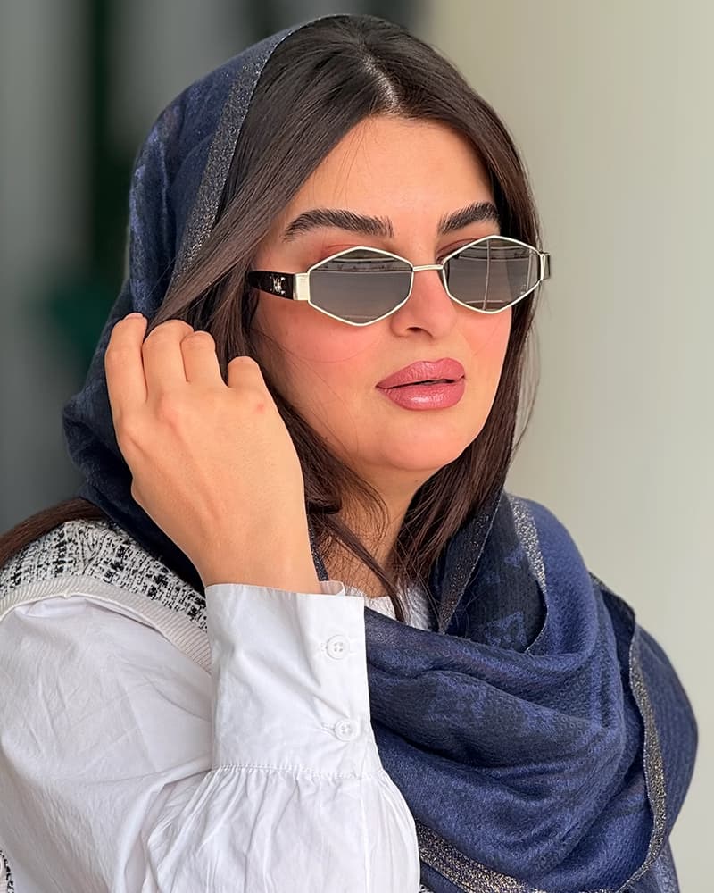 عينک آفتابی اورجینال زنانه سلين مدل CELINE CL40254U — تصویر ۶
