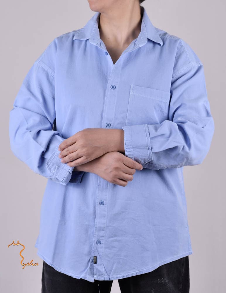 پیراهن مردانه آستین بلند جین نازک قواره دار آبی روشن