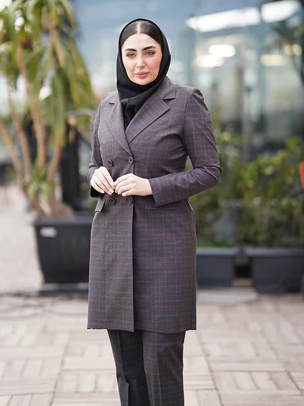 مانتو اداری چهارخونه پرنس چهار دکمه یقه انگلیسی آستردار کد 362 — تصویر ۳