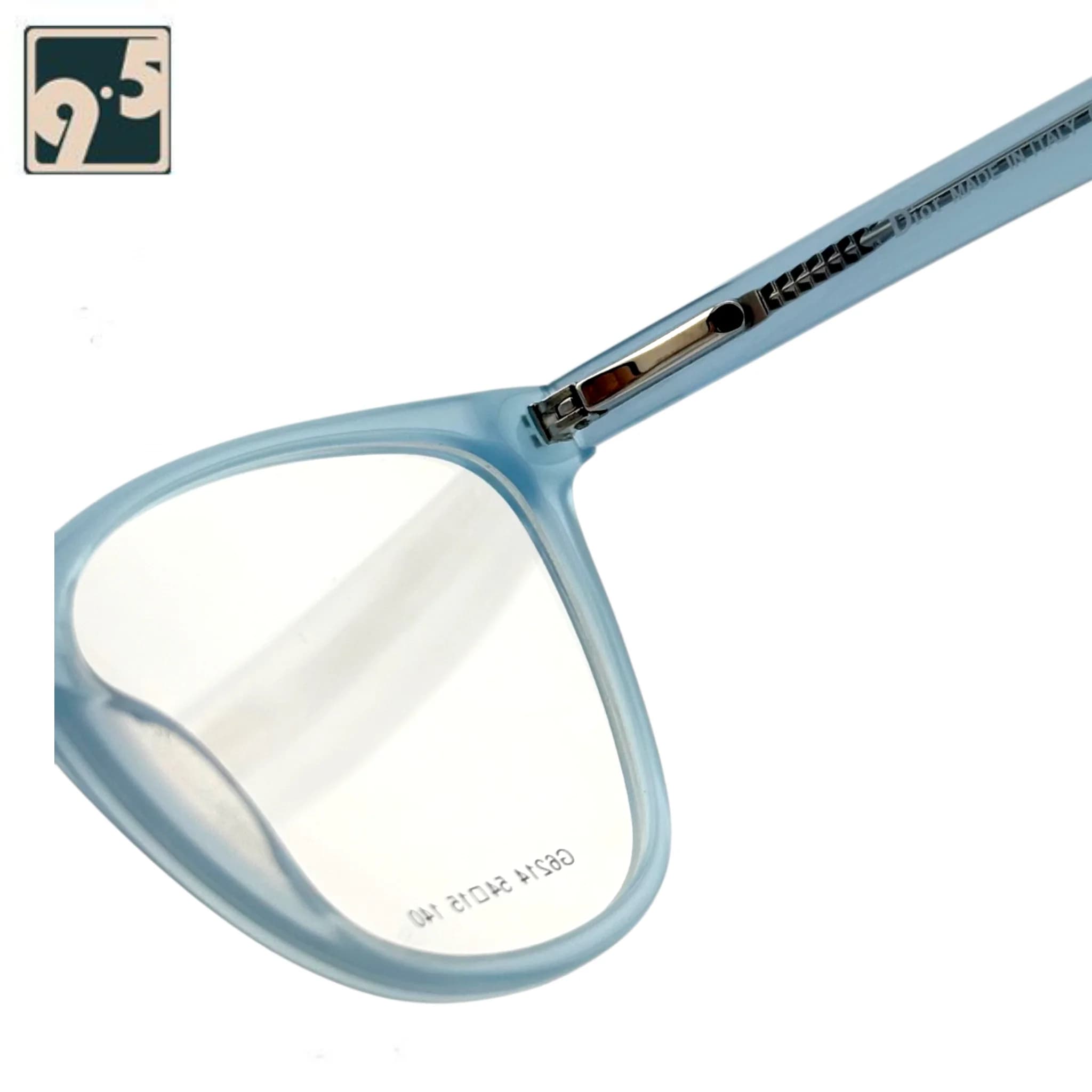 عینک زنانه گربه ای دیور آبی Dior — تصویر ۵