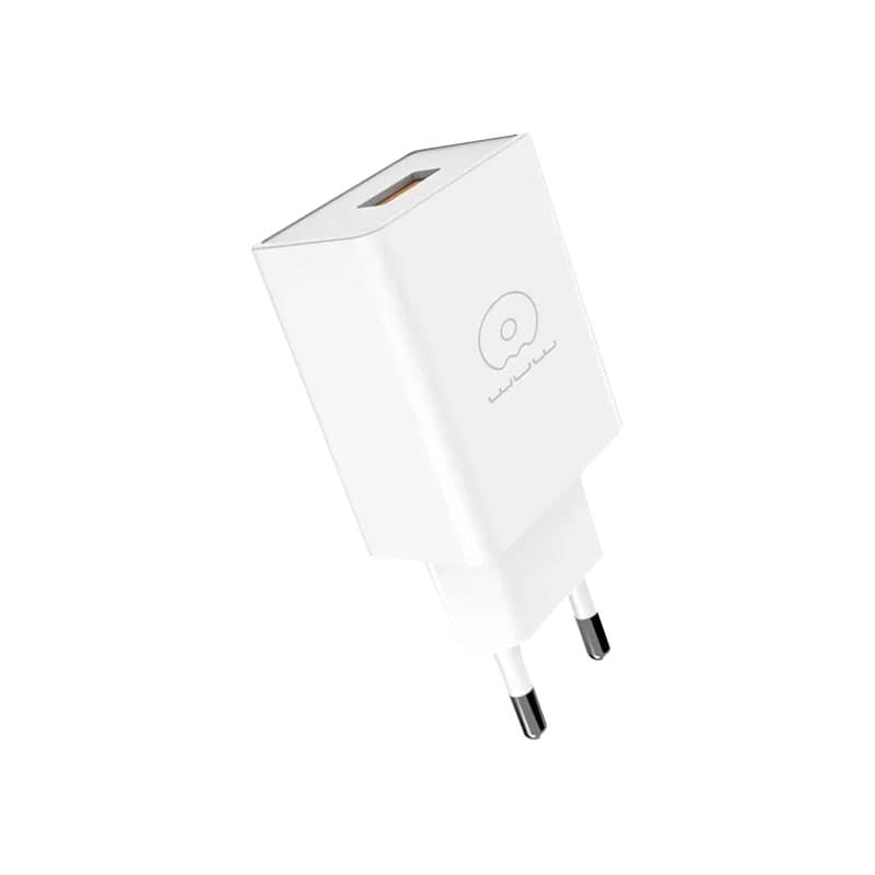 آداپتور شارژر با خروجی USB مدل WUW C186 — تصویر ۲