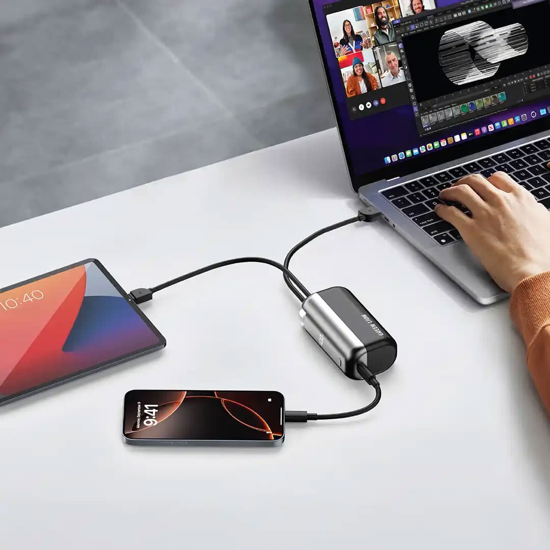 پاوربانک 10000mAH سوپرفست کابل متصل گرین لاین مدل مونزا Green Lion Power Bank Monza 10000mAh 22.5 W — تصویر ۴