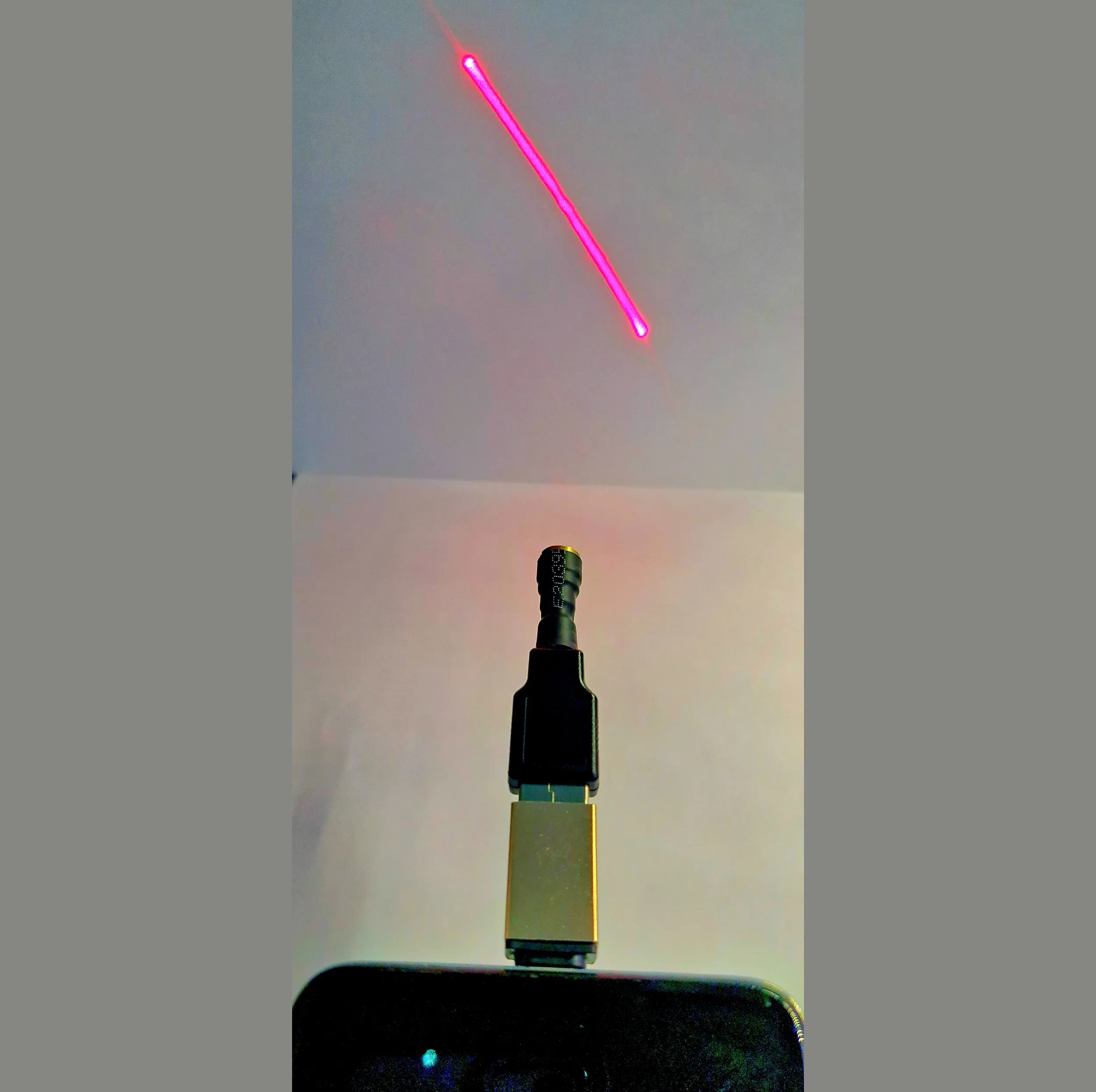تراز لیزری مدل USB — تصویر ۴