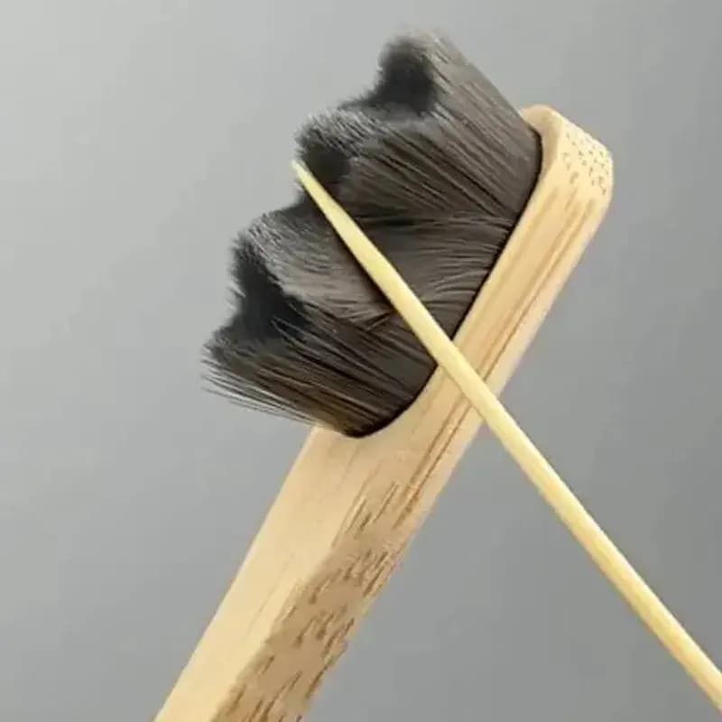 مسواک فوق نرم اولترا سافت با بدنه بامبو و محفظه ultra soft — تصویر ۲