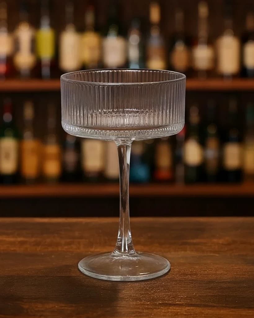 گیلاس شیاردار پایه بلند دلی گلس deli glass — تصویر ۳