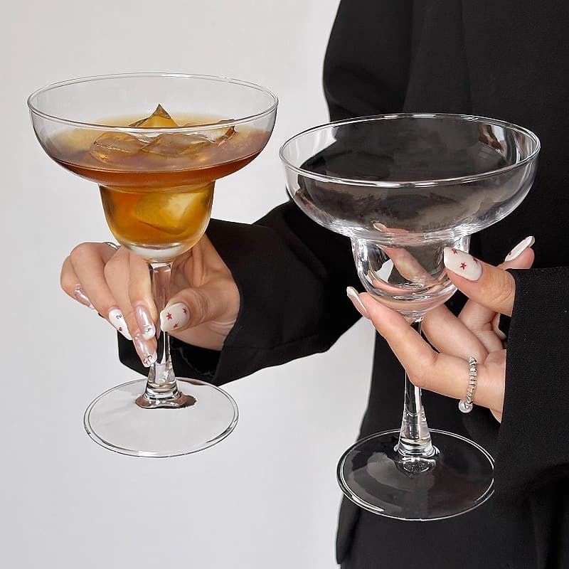 بستنی خوری پایه دار مدل weston دلی گلس DELI GLASS — تصویر ۴