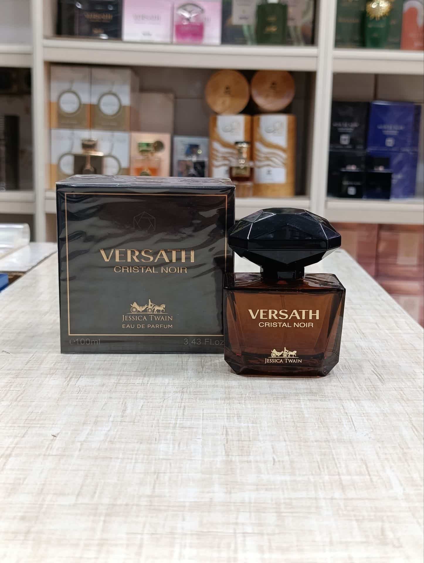 ادکلن ورساچه کریستال نویر زنانه جسیکا تواین حجم 100میل versath cristal noir با رایحه گلهای شرقی