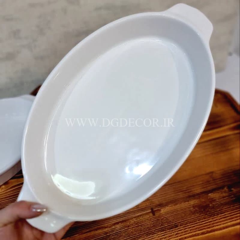 ظرف سرامیکی سفید بیضی ماکروفری در سه سایز — تصویر ۴