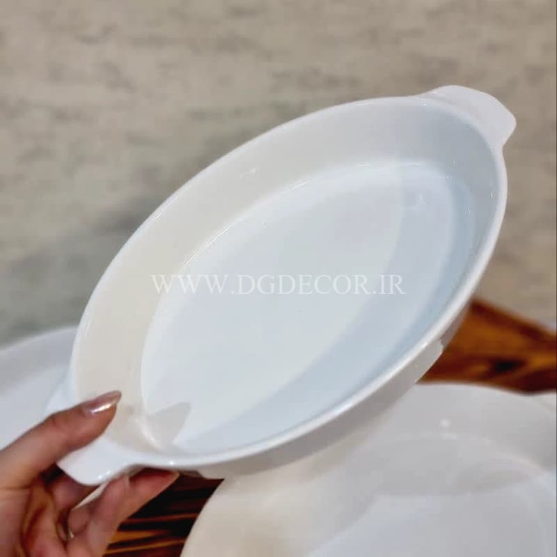 ظرف سرامیکی سفید بیضی ماکروفری در سه سایز — تصویر ۶