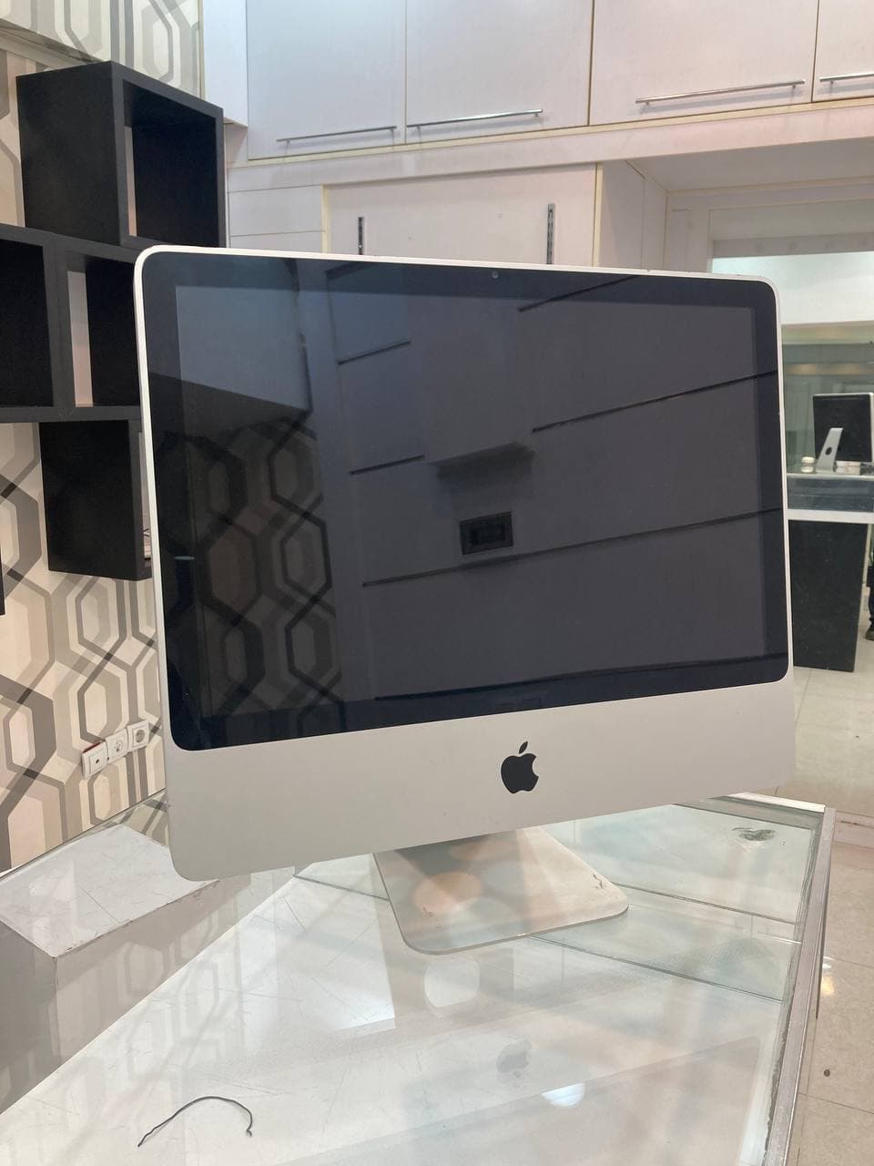 آل این وان آی مک اپل استوک مدل iMAC a1224 2009 DDR2 با پردازنده Dual Core آیمک 20 اینچ