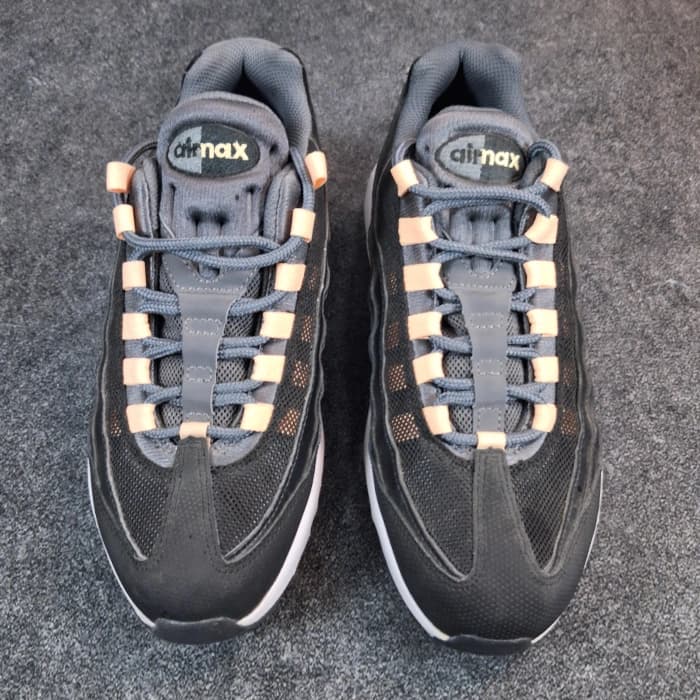 کتونی اورجینال نایک Nike Air Max 95 – کد AQ4141-001 — تصویر ۲